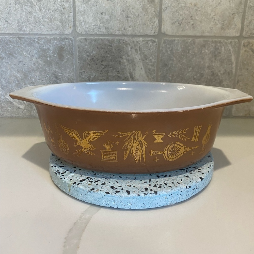Vintage Pyrex Forest Fancies Brown Casserole Dish Gold Pattern Mixing Bowl - Picture 2 of 5